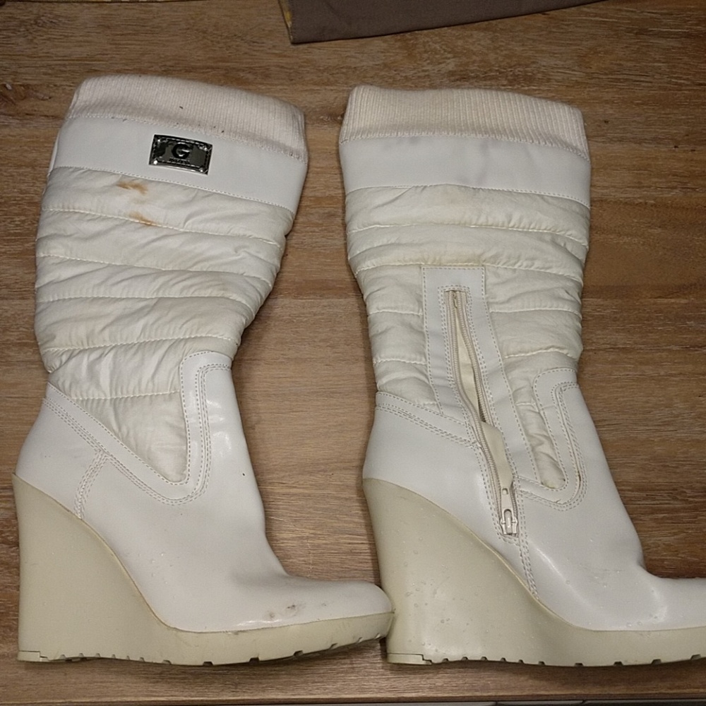 Guess winter wedge boots